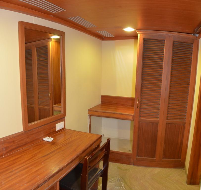 Hotel Raya'S Annexe-1 Kumbakonam Eksteriør billede